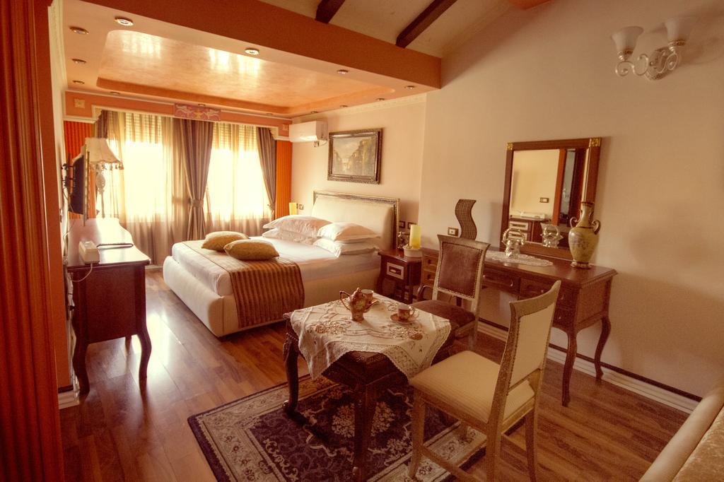 Hotel Boutique Vila Fernando Тирана Экстерьер фото