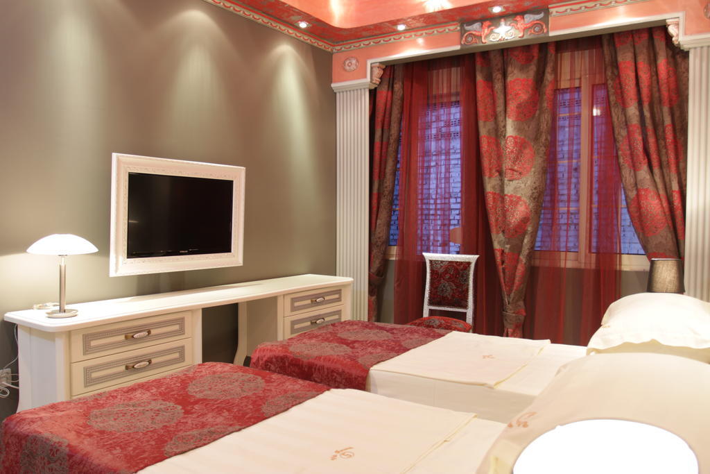 Hotel Boutique Vila Fernando Тирана Номер фото